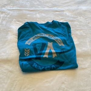 Mens Short Sleeve RVCA Graphic Blue Tee. Size Small.